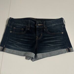 Express Women's Dark Blue Jean Shorts size 00